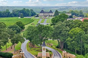 Minutes from chateau elan, dining, and local wineries
